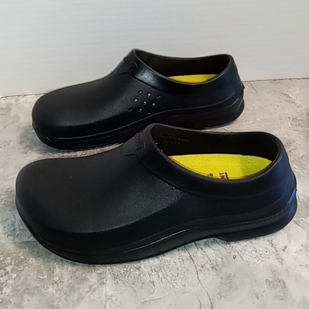 Avia Flame Slip Resistant Clogs for Women, Slip On Work Shoes Size 8 - Picture 9 of 13